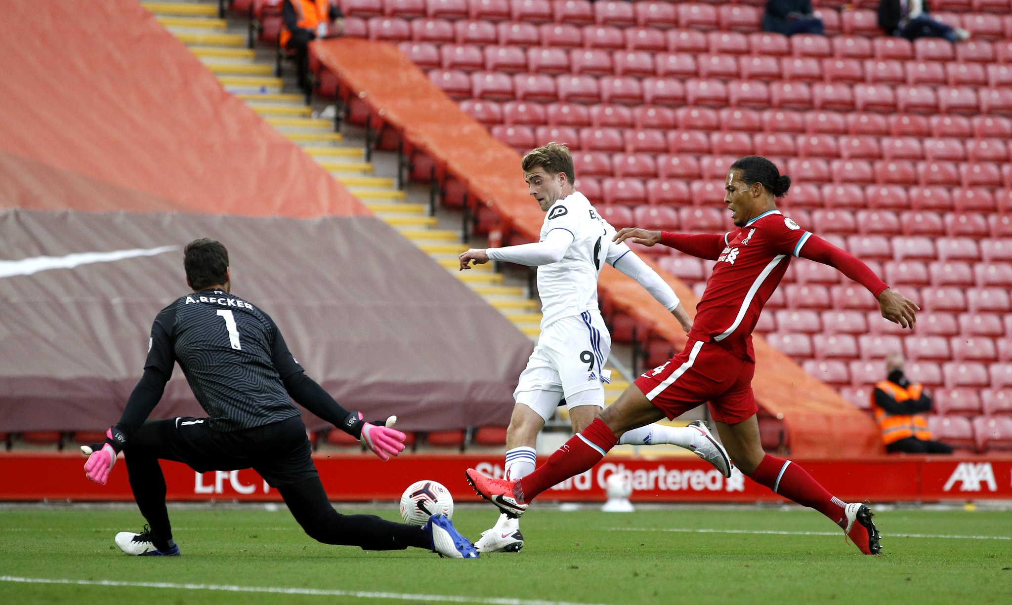 再次造成壓 再次造成壓